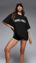 Load image into Gallery viewer, Pharrell oversized women’s tshirt black
