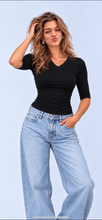 Load image into Gallery viewer, RYDER essential black V- neck top
